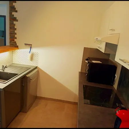 Апартаменты T3 Rez De Jardin Dans Vescovato